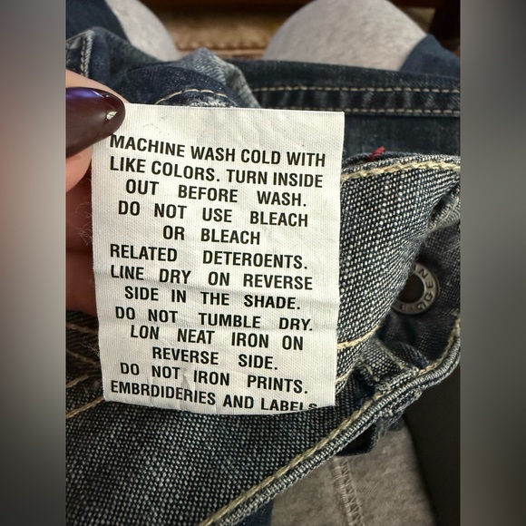 NWT QG Q-Gene Womens Zoey Bootcut Leg Dark Wash Distressed Denim Size 24 - Picture 12 of 12